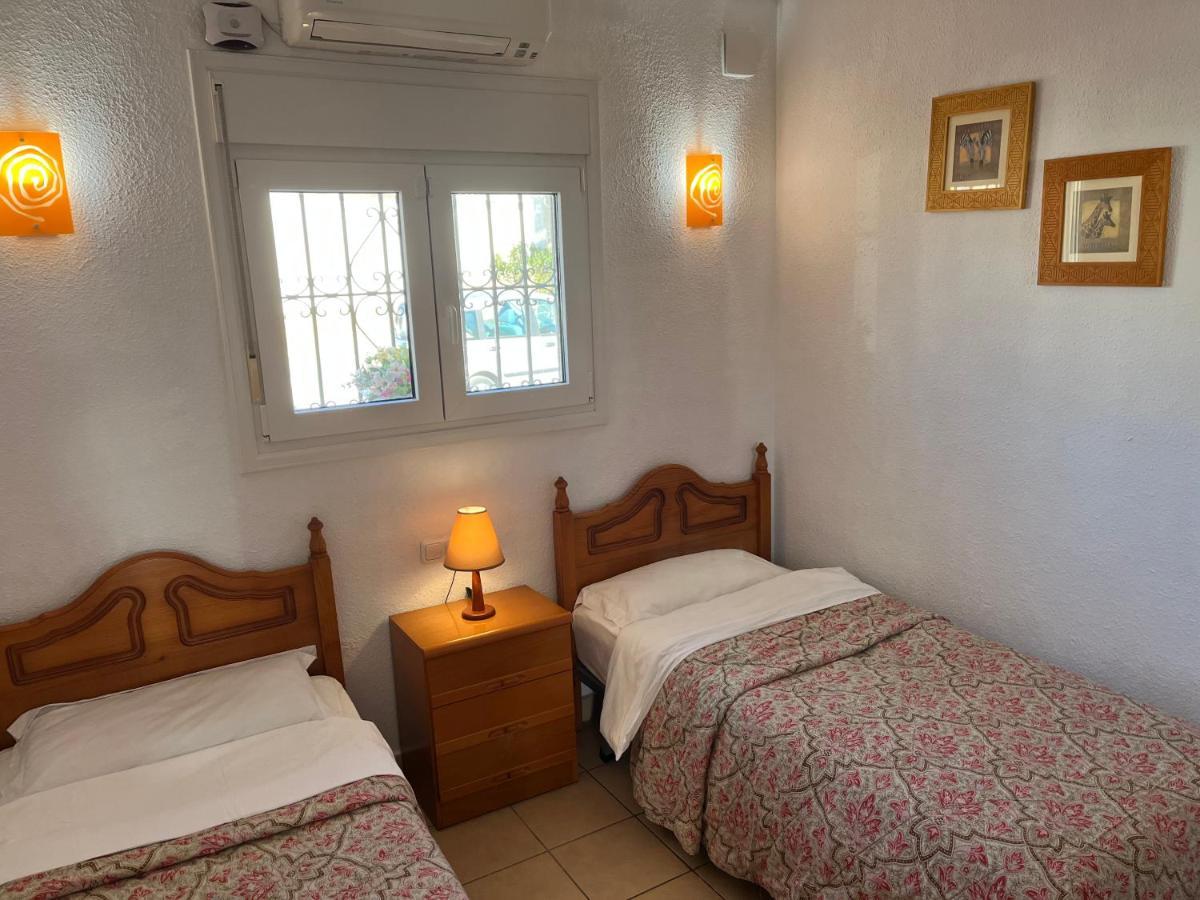 Delightful Burriana House With Magnificent Beach & Sea Views. Nerja Εξωτερικό φωτογραφία